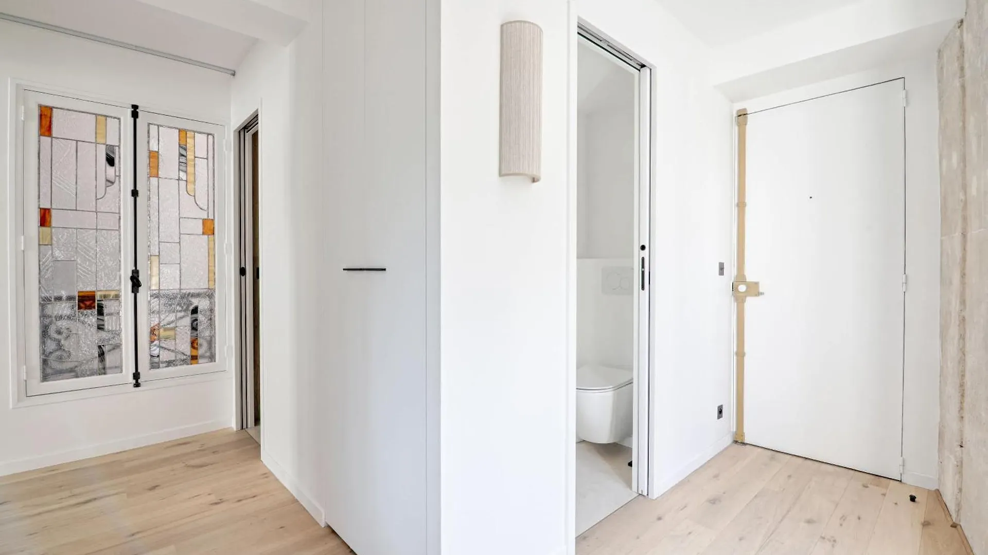 Marais Louvre Luxury New 2Br Full Ac By Melvane Parijs Frankrijk